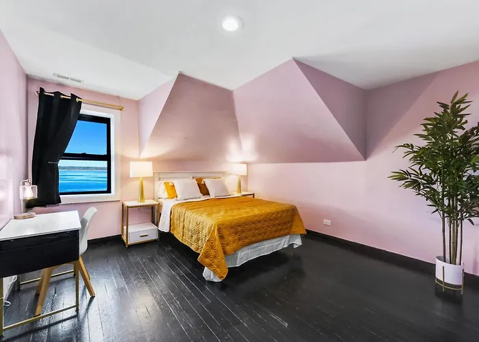 Randolph Hotel 4*